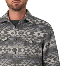 Wrangler Men's Premium Retro Indigo/Grey Aztec Print Jacquard Western Snap Shirt Jacket