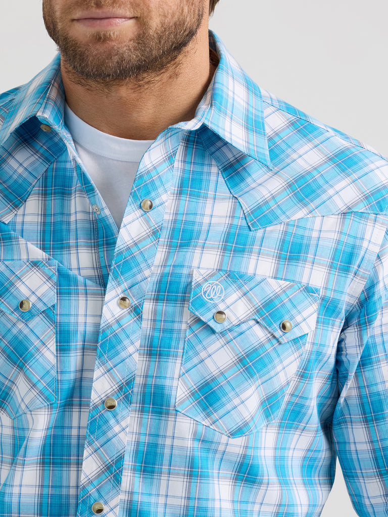 Wrangler Retro Bright Blue & White Plaid Western Snap Shirt for