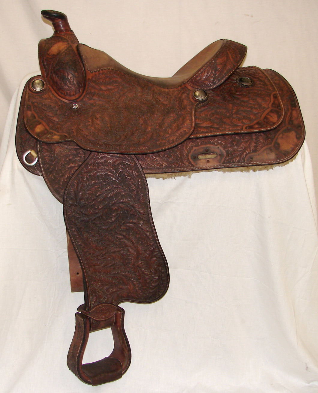 Pard's Western Shop Used 16