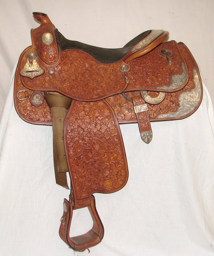 Pard's Western Shop Used 16