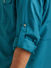 Men's Wrangler Solid Teal Performance Snap Western Shirt