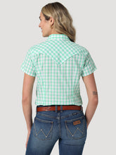 Wrangler Women's Short Sleeve Green/White Plaid Western Snap Blouse