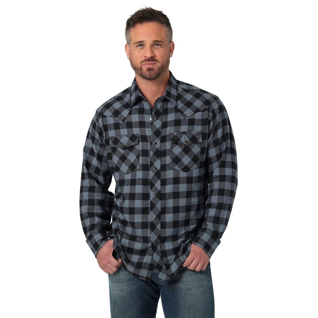 Pard's Western Shop Men's Wrangler Retro Black/Grey Plaid Flannel Snap Western Shirt