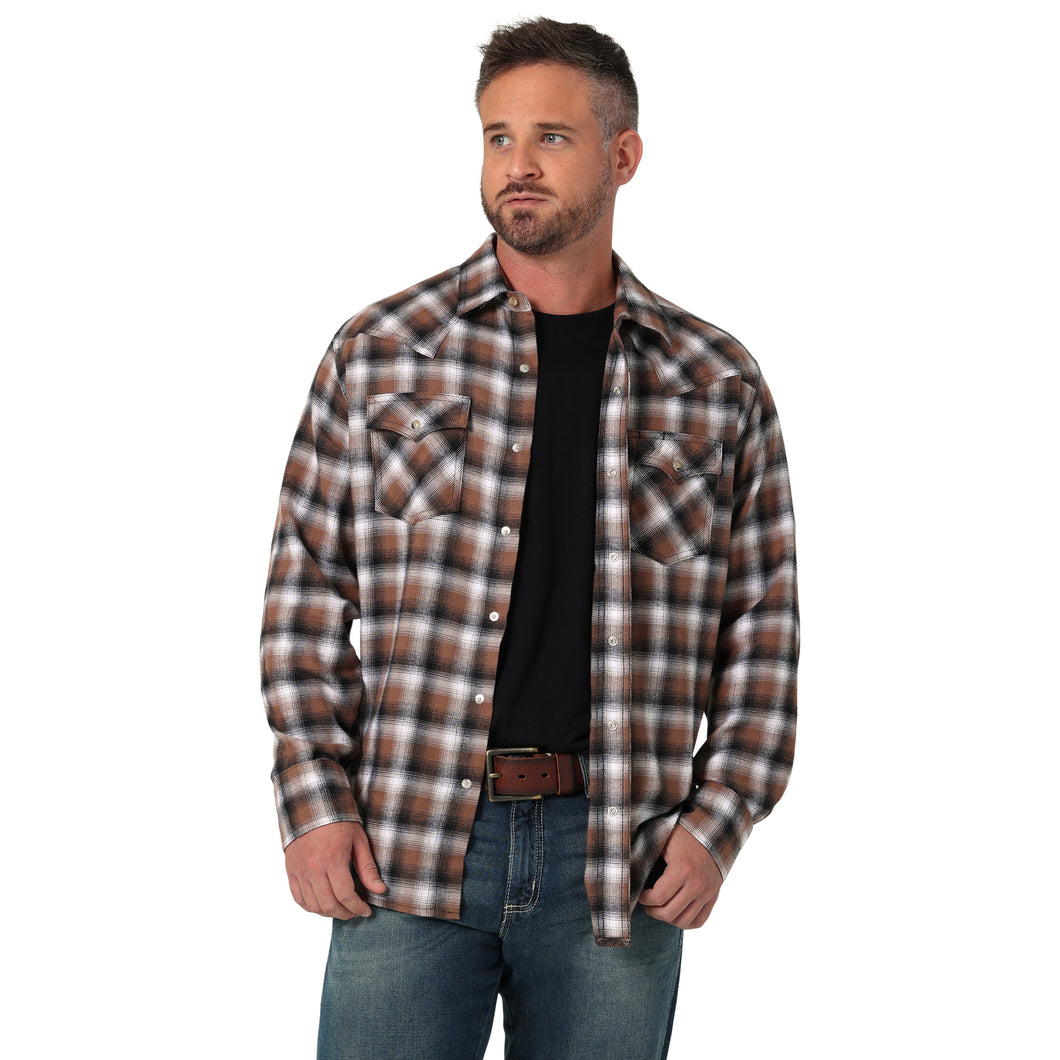 Pard's Western Shop Men's Wrangler Retro Brown/Black Plaid Flannel Snap Western Shirt