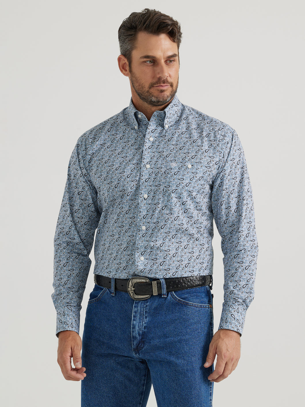 Pard's Western Shop Wrangler Men's Blue/White Paisley Print Classic Button-Down Shirt