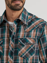 Wrangler Green/Brown Plaid Fashion Snap Western Shirt for Men