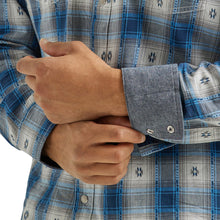 Men's Wrangler Retro Premium BluelWhite/Gray Aztec Print Plaid Snap Western Shirt