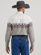 Wrangler Men's White/Gray Checotah Aztec Border Print Western Snap Shirt