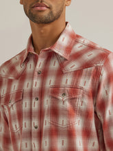 Wrangler Men's Premium Retro Rust/Cream Aztec Print Plaid Western Snap Shirt
