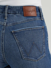 Women's Wrangler Bespoke Lily High Rise Flare Leg Jeans