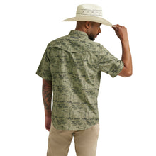 Wrangler Men's Olive Southwest Buffalo Print Short Sleeve Western Performance Snap Shirt
