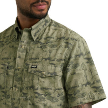 Wrangler Men's Olive Southwest Buffalo Print Short Sleeve Western Performance Snap Shirt