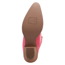 Dingo Women's Pink Movin' On Snip Toe Boots