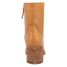 Dingo Women's Platinum Banana Roxy Round Toe Bootie