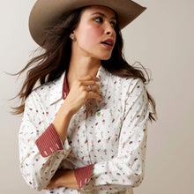 Ariat Women's Wrinkle Resist Stretch Santa Fe Print Kirby Button-Down Blouse