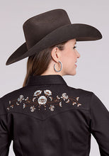Roper Apparel Women's Black Western Snap Blouse with Floral Embroidered Yokes