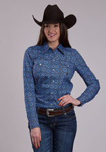 Pard's Western Shop Roper Apparel Women's Amarillo Collection Blue Geometric Diamond Print Western Snap Blouse