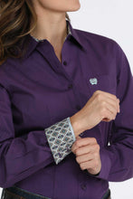 Cinch Women's Purple Micro Stripe Button-Down Stretch Blouse