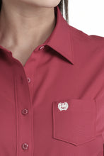Cinch Women's Solid Dark Pink Arenaflex Button-Down Blouse