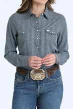 Pard's Western Shop Cinch Women's Blue/Pink Printed Arenaflex Western Snap Blouse