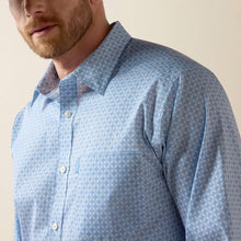 Ariat Men's Blue Diamond Print Everything Classic Fit Button-Down Shirt