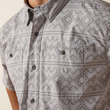Ariat Men's Grey Aztec Print 360 Airflow Classic Fit Short Sleeve Button-Down Shirt