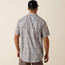 Ariat Men's Grey Aztec Print 360 Airflow Classic Fit Short Sleeve Button-Down Shirt