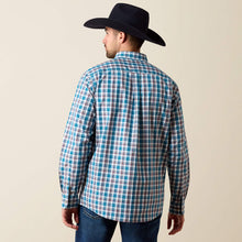 Ariat Men's Walter Blue Multi Plaid Button-Down Pro Series Classic Fit Shirt