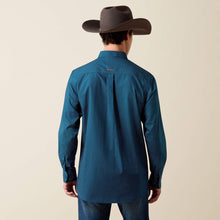 Ariat Men's Claude Blue with Orange Micro Geometric Print Button-Down Fitted Shirt