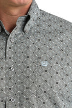 Cinch Men's Gray Geometric Print Button-Down Shirt