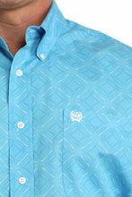 Cinch Men's Blue Geometric Print Button-Down Shirt