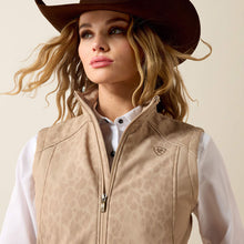 Ariat Women's Faded Leopard Print Softshell Logo Vest