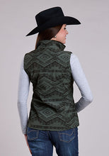 Roper Women's Black/Charcoal Southwest Print Soft Shell Vest