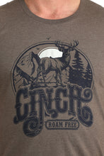 Cinch Men's Brown "Roam Free" Deer Graphics Tee Shirt