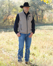 Cinch Men's Khaki Print Concealed Carry Bonded Vest