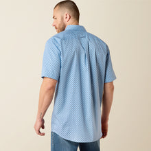 Ariat Men's Cash Blue Print Wrinkle Free Classic Fit Short Sleeve Button-Down Shirt