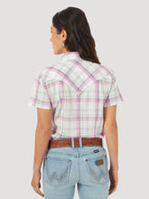 Wrangler Pink/White Plaid Short Sleeve Western Snap Blouse for Women