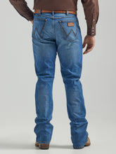 Men's Wrangler Retro Slim Fit Bootcut Jean in Friesian
