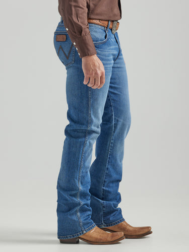 Pard's Western Shop Men's Wrangler Retro Slim Fit Bootcut Jean in Friesian