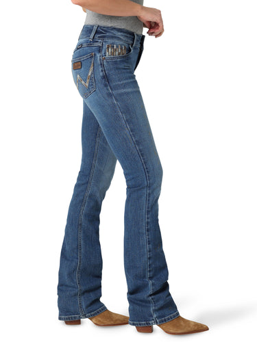 Explore Women's Cowgirl Wear Collections - Enjoy Our Special Offers –  Tagged Jeans – Pard's Western Shop Inc.